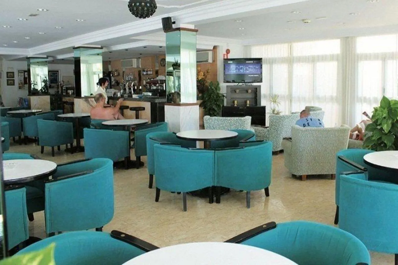 Aparthotel Africamar Can Picafort